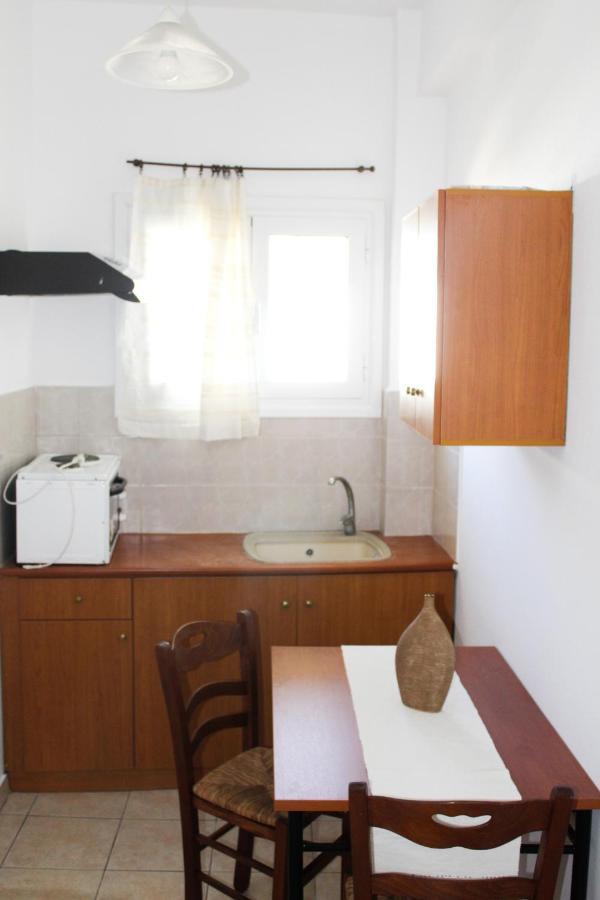 Diana Studios Pefki  Bagian luar foto
